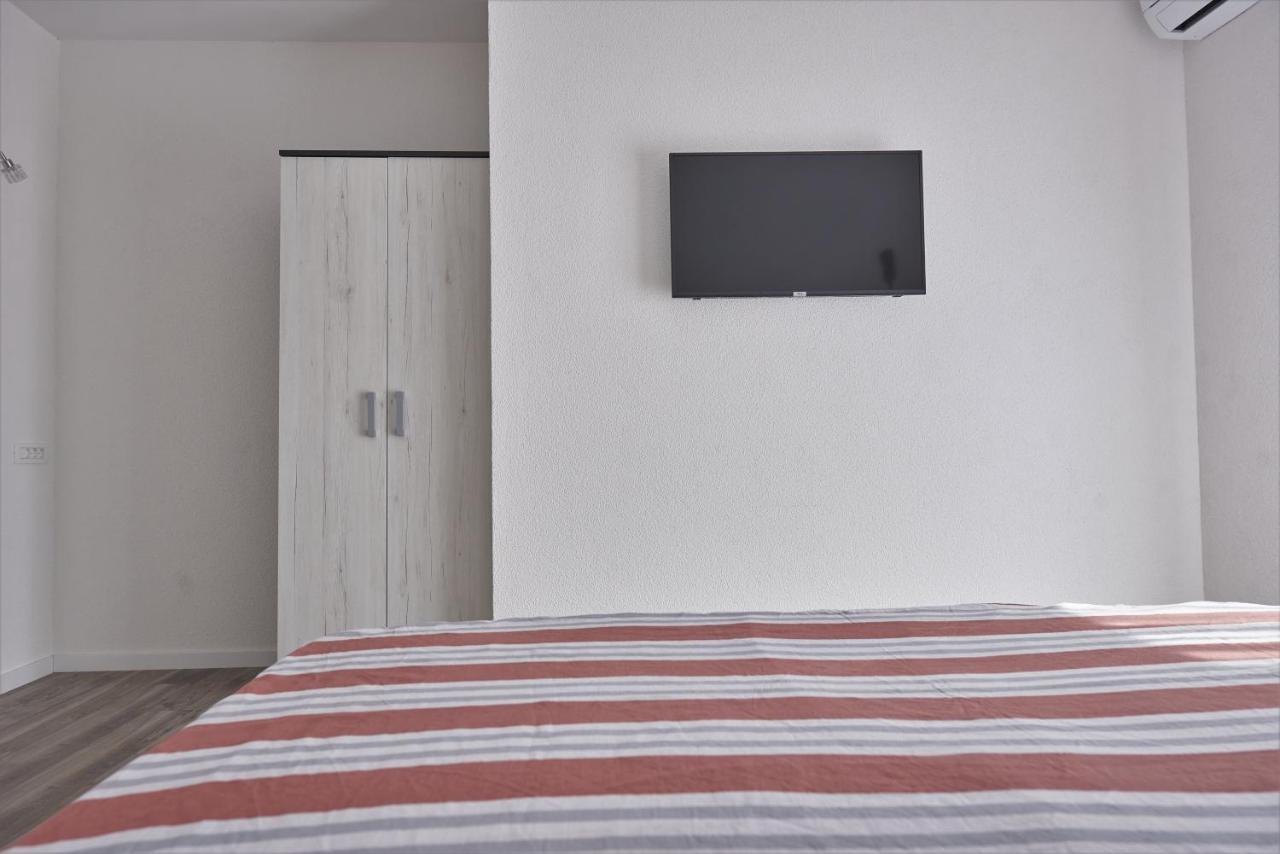 Apartments & Rooms Seaside Kaštela Buitenkant foto
