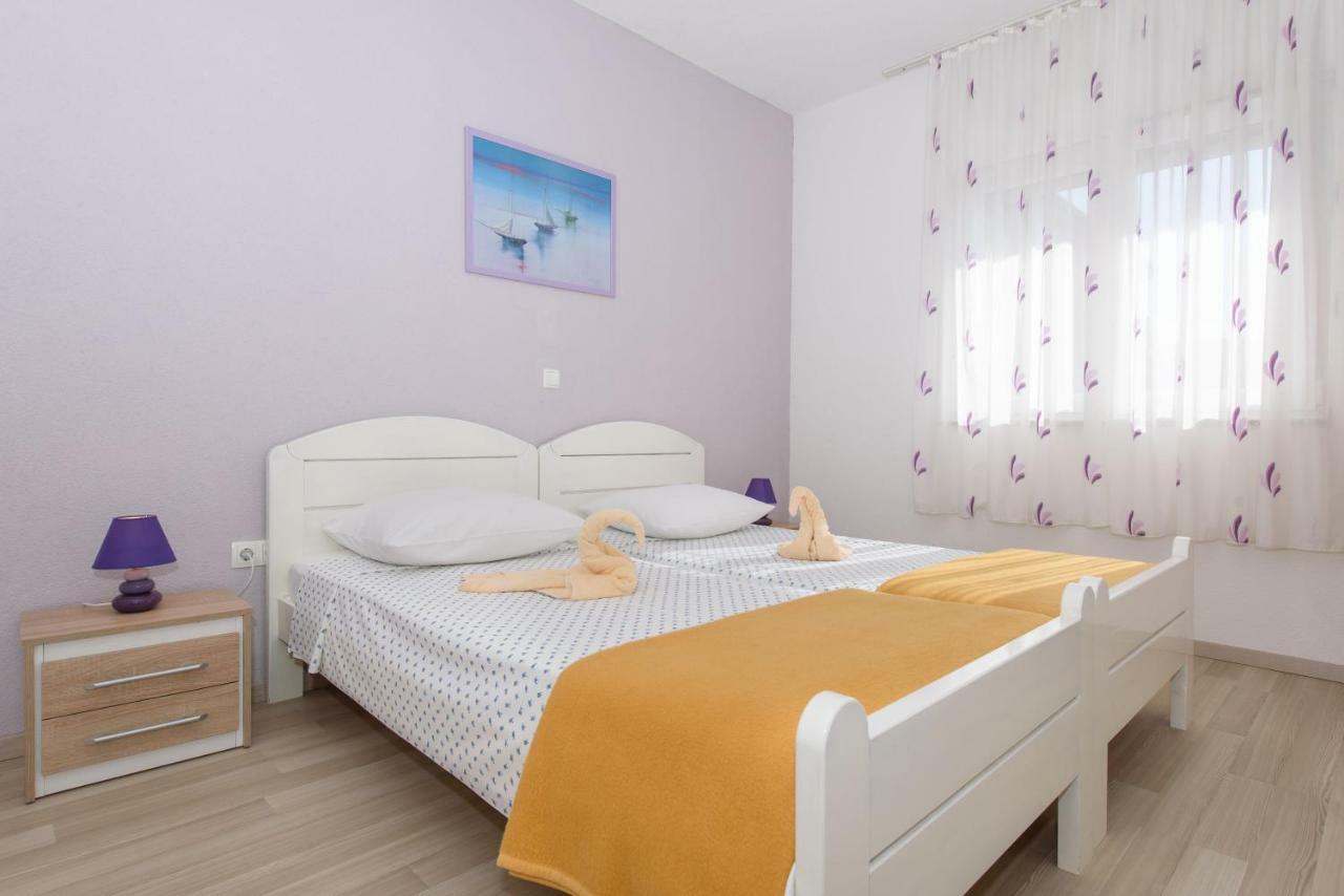 Apartments & Rooms Seaside Kaštela Buitenkant foto